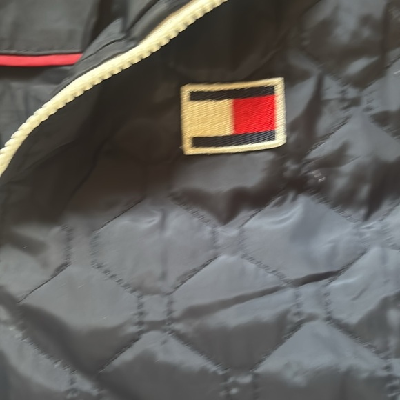 Tommy Hilfiger Quilted All Weather Systems Jacket - Picture 7 of 8